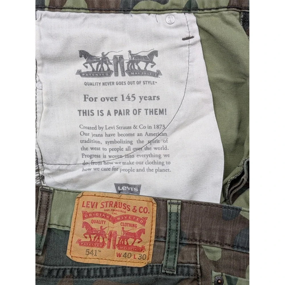 Levis 541 Athletic Fit Jeans Mens 40x28 (40x30) Green Camo Tapered Denim